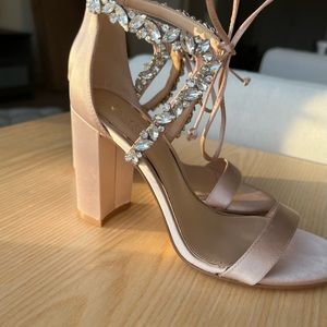 BADGLEY MISCHKA STRAPPY BLOCK HEEL NUDE